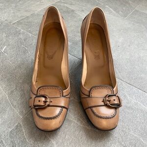 Tod's Tan Leather Heels with Buckle